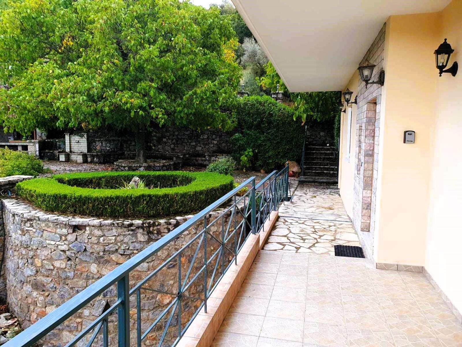 Το Αλώνι Apartamento Vlacherna Exterior foto